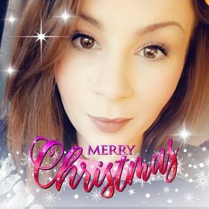 Meet your Posher, Leanne